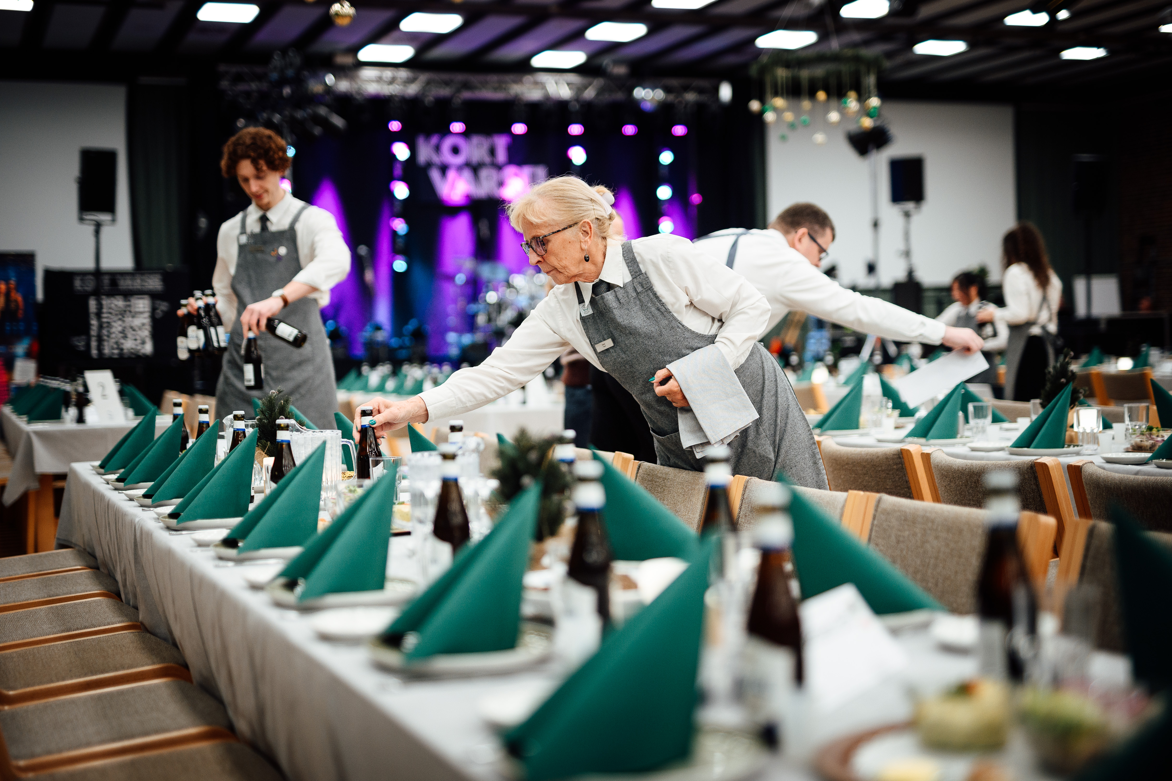 Julefrokost Nyborg Strand 251205 183910 LOA